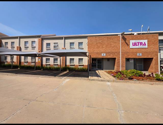 550M² WAREHOUSE TO LET IN STORMILL